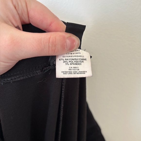 🎉4/30$🎉 Tribal Black Skinny Pants – Size Large 🖤 - Picture 4 of 4